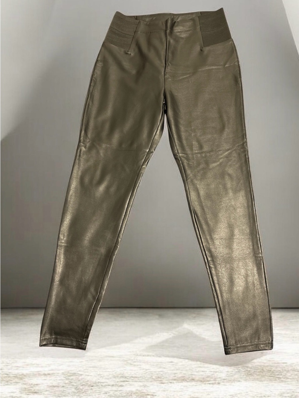 Brand New Black Faux Leather Skinny Pants / Leggings - Size M